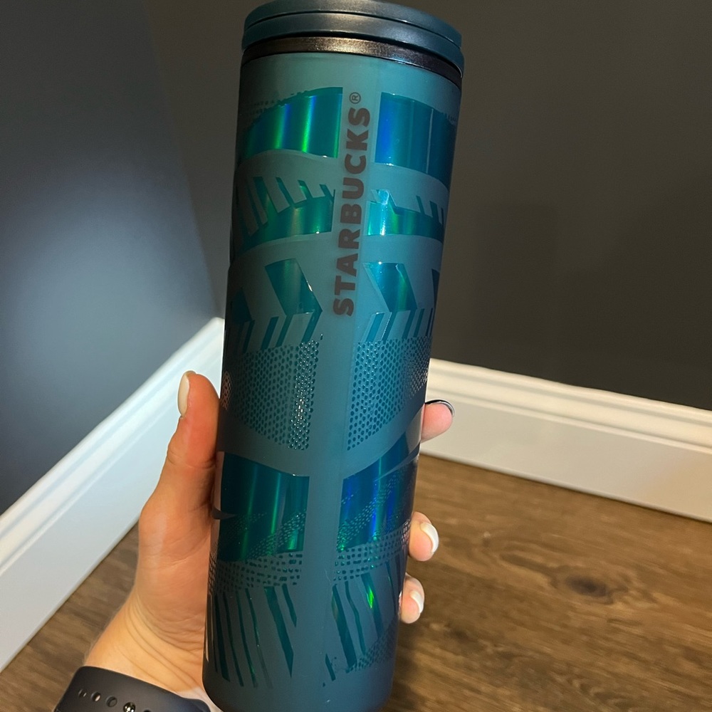 16 fl oz starbucks travel cup - never used